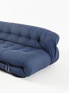 SCARPA AFRA (1937-2011) & TOBIA (n. 1935) : Divano mod. Soriana per Cassina, Meda  - Asta Asta 471 | DESIGN E ARTI DECORATIVE DEL NOVECENTO Online - Associazione Nazionale - Case d'Asta italiane