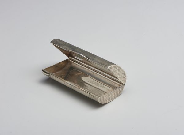 ARGENTIERE ITALIANO DEL XX SECOLO : Piccolo astuccio in argento  - Asta Asta 472 | ARTE ANTICA E DEL XIX SECOLO Virtuale - Associazione Nazionale - Case d'Asta italiane