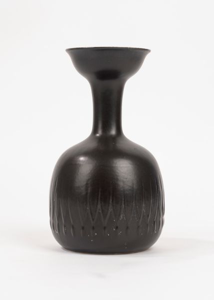 Vaso in ceramica nera, secolo XX  - Asta Incanti d'Arte - Associazione Nazionale - Case d'Asta italiane