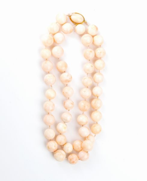 Girocollo in oro e corallo rosa  - Asta Gioielli e Orologi - Associazione Nazionale - Case d'Asta italiane