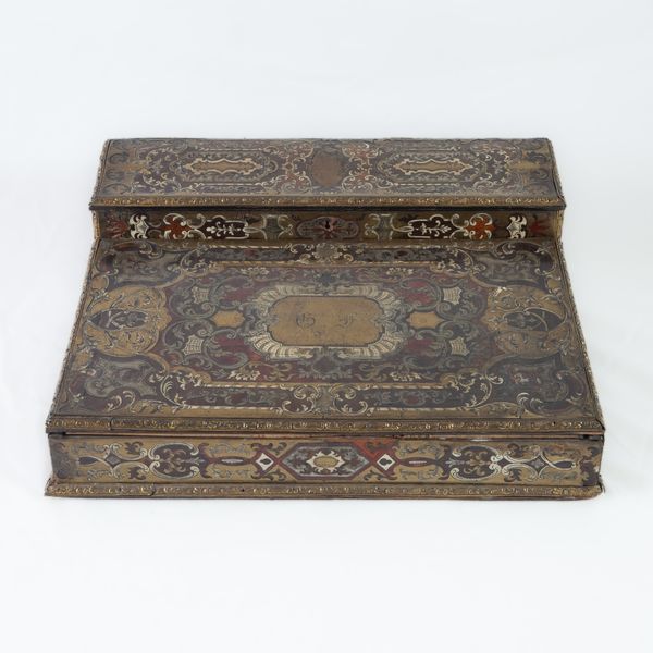 Scrittoio da viaggio di forma rettangolare,  - Asta Smart Auction: arredi, dipinti, sculture, argenti e altro a prezzi vantaggiosi - Associazione Nazionale - Case d'Asta italiane