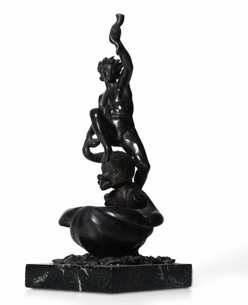 Figura maschile su delfino. Fonditore del XX secolo  - Asta Scultura - Associazione Nazionale - Case d'Asta italiane