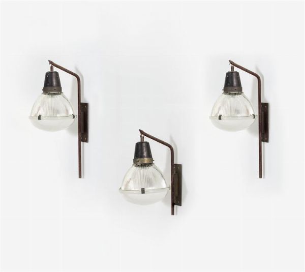 GARDELLA IGNAZIO : Tre lampade a muro mod. LP5  - Asta Asta 147 Design - Associazione Nazionale - Case d'Asta italiane