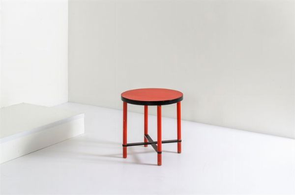 PRODUZIONE ITALIANA : Tavolino in legno laccato bicolore. Anni '40 cm 50x50  - Asta Asta 147 Design - Associazione Nazionale - Case d'Asta italiane