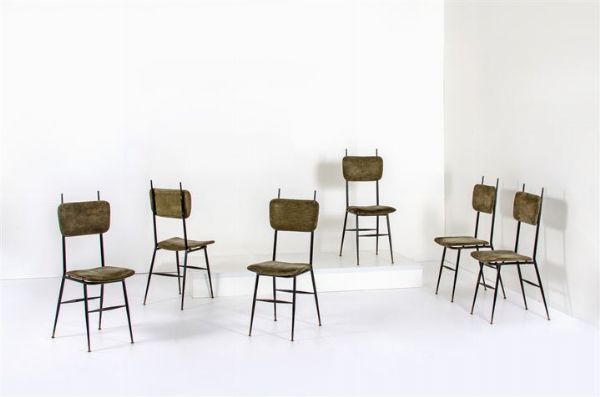 PRODUZIONE ITALIANA : Sei sedie con struttura in metallo  puntali ottone  imbottitura rivestita in velluto. Anni '50 cm 99x39x38  - Asta Asta 147 Design - Associazione Nazionale - Case d'Asta italiane