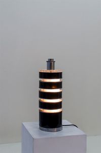 HSALMARSON INGRID - Lampada da tavolo in metacrilato e alluminio. Prod. New Lamp anni '70 h cm 54