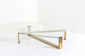 REGA ROMEO - Tavolino in metallo cromato e ottone lucido  piano in vetro trasparente. Anni '70 cm 33x175x87