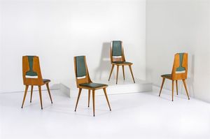 RATTI CARLO - Quattro sedie in legno curvato  sedili e schienali imbottiti rivestiti in skai. Anni '50 cm 97x43 5x53