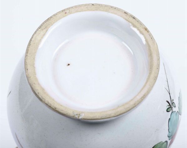 Lattiera con coperchio.<BR>Francia dell'est, seconda met� del XVIII secolo.  - Asta Ceramiche - Associazione Nazionale - Case d'Asta italiane