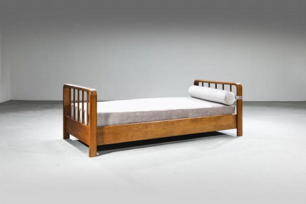 PAOLO BUFFA  nello stile di : Daybed  - Asta Design  - Associazione Nazionale - Case d'Asta italiane