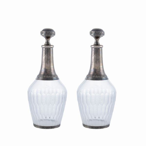 Coppia di bottiglie in argento e vetro molato  - Asta Argenti e l'Arte della Tavola - Associazione Nazionale - Case d'Asta italiane