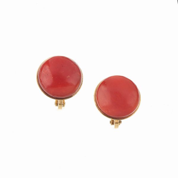 PAIO DI ORECCHINI CON CORALLO  - Asta GIOIELLI - Associazione Nazionale - Case d'Asta italiane