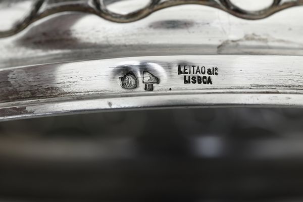 Coppa. Portogallo, Lisbona, prima met� del XX secolo  - Asta Sei Secoli di Arti e Arredi - Associazione Nazionale - Case d'Asta italiane