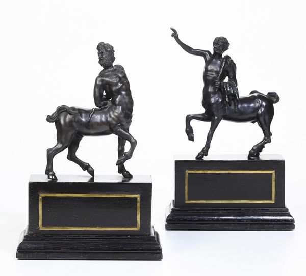Coppia di centauri. Fonditore del XIX secolo  - Asta Sei Secoli di Arti e Arredi - Associazione Nazionale - Case d'Asta italiane