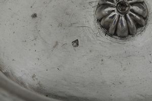 Zuppiera neoclassica. Parigi inizi XIX secolo, maestro argentiere Jean Baptiste Claude Odiot (1763-1850)  - Asta Sei Secoli di Arti e Arredi - Associazione Nazionale - Case d'Asta italiane