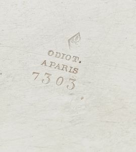 Elegante zuppiera. Parigi, Maison Odiot, XIX-XX secolo  - Asta Sei Secoli di Arti e Arredi - Associazione Nazionale - Case d'Asta italiane