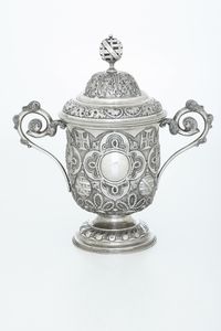 Coppa. Portogallo, Lisbona, prima met� del XX secolo  - Asta Sei Secoli di Arti e Arredi - Associazione Nazionale - Case d'Asta italiane