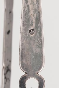 Lucerna neoclassica. Roma prima met� del XIX secolo, maestro argentiere Girolamo Menazzi (1801-1835)  - Asta Sei Secoli di Arti e Arredi - Associazione Nazionale - Case d'Asta italiane