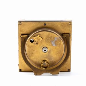 Kienzle (?): Orologio da tavolo Art Dco con smalti  - Asta Piccoli Orologi da tavolo Art Dco e Saliere d'Epoca dalle Collezioni Melandri di Objets de Vertu - Associazione Nazionale - Case d'Asta italiane