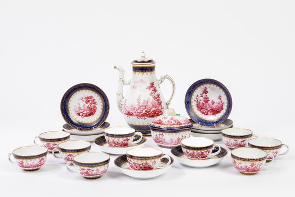 Parte di servizio da caff in porcellana policroma  - Asta Arredi e Dipinti Antichi da una Dimora Lombarda - Associazione Nazionale - Case d'Asta italiane