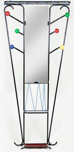 Coppia vintage di appendiabiti colorati  - Asta 20TH CENTURY DESIGN From the late 19th to the early 21th Century - Associazione Nazionale - Case d'Asta italiane