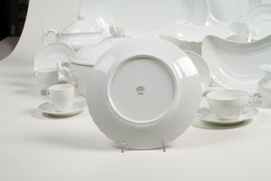 Servizio da tavola “Vecchio Ginori”<BR>Doccia, Manifattura Richard Ginori, XX secolo<BR>  - Asta L'Art de la Table - Associazione Nazionale - Case d'Asta italiane