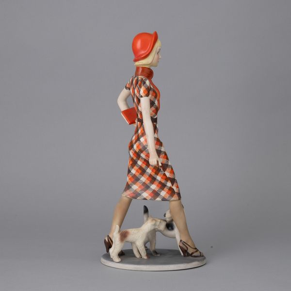 Helen König Scavini : Lenci, Torino 1935 Zizi  - Asta Ceramiche Italiane ed Europee del '900 - Associazione Nazionale - Case d'Asta italiane