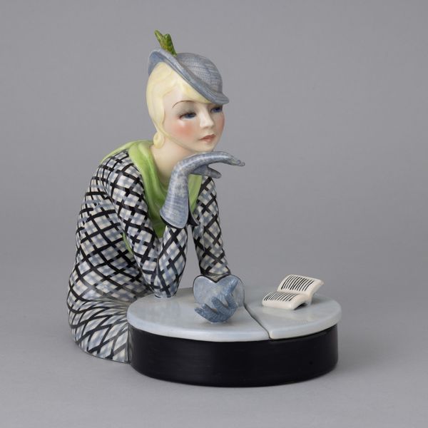 Helen König Scavini : Lenci, Torino 1930 ca Al caff  - Asta Ceramiche Italiane ed Europee del '900 - Associazione Nazionale - Case d'Asta italiane