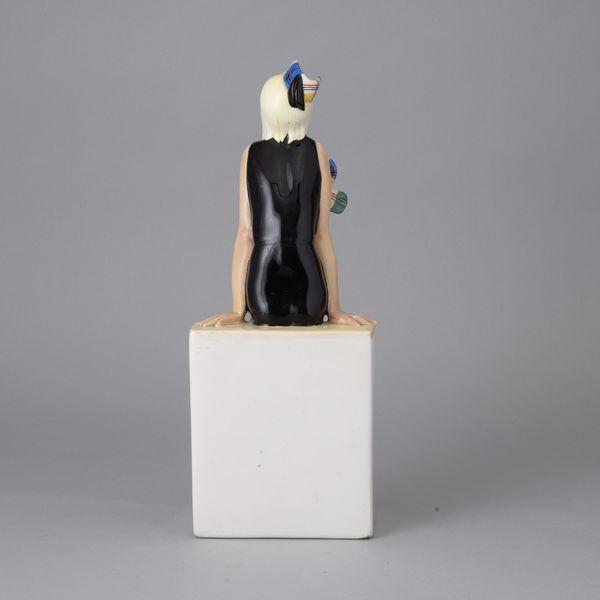 Helen König Scavini : Lenci, Torino 1934 Me ne infischio - La studentessa  - Asta Ceramiche Italiane ed Europee del '900 - Associazione Nazionale - Case d'Asta italiane