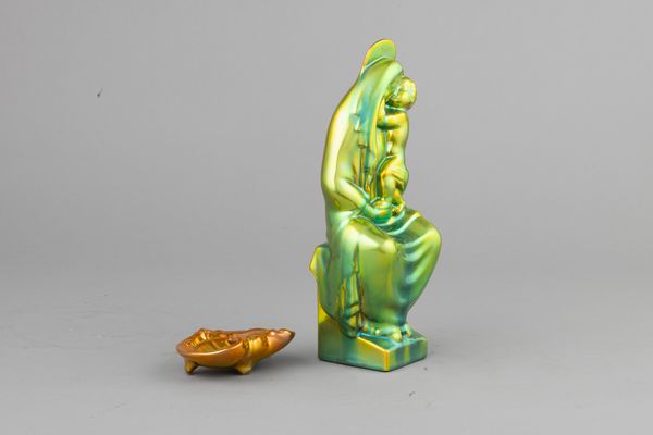 Zsolnay, Ungheria secolo XX  - Asta Ceramiche Italiane ed Europee del '900 - Associazione Nazionale - Case d'Asta italiane