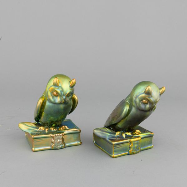 Zsolnay, Ungheria secolo XX  - Asta Ceramiche Italiane ed Europee del '900 - Associazione Nazionale - Case d'Asta italiane