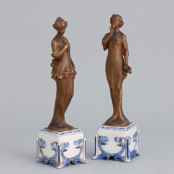 Richard Ginori, Sesto Fiorentino 1900 ca  - Asta Ceramiche Italiane ed Europee del '900 - Associazione Nazionale - Case d'Asta italiane