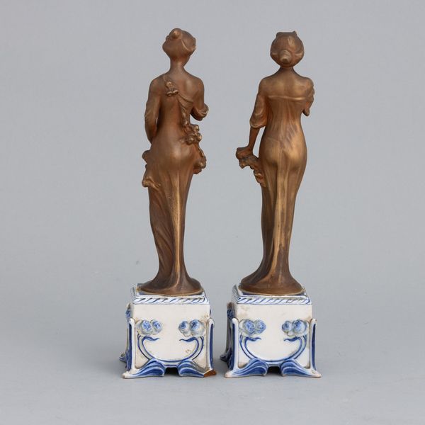 Richard Ginori, Sesto Fiorentino 1900 ca  - Asta Ceramiche Italiane ed Europee del '900 - Associazione Nazionale - Case d'Asta italiane