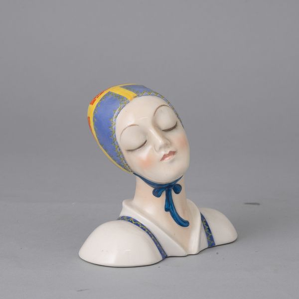 Sandro Vacchetti : Lenci, Torino 1930 ca Testina sarda  - Asta Ceramiche Italiane ed Europee del '900 - Associazione Nazionale - Case d'Asta italiane