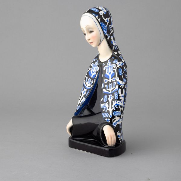 Helen König Scavini : Lenci, Torino 1934<BR> Rassegnazione  - Asta Ceramiche Italiane ed Europee del '900 - Associazione Nazionale - Case d'Asta italiane