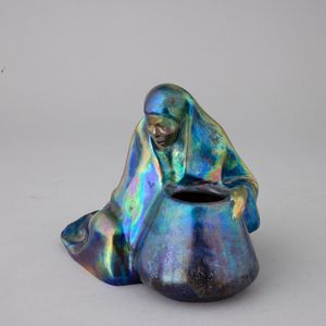 Zsolnay, Ungheria 1930 ca  - Asta Ceramiche Italiane ed Europee del '900 - Associazione Nazionale - Case d'Asta italiane