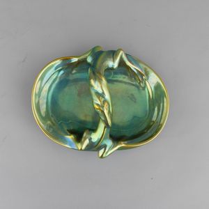 Zsolnay, Ungheria secolo XX  - Asta Ceramiche Italiane ed Europee del '900 - Associazione Nazionale - Case d'Asta italiane