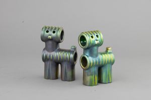 Judit Nádor : Zsolnay, Ungheria secolo XX Pipe dog  - Asta Ceramiche Italiane ed Europee del '900 - Associazione Nazionale - Case d'Asta italiane