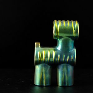 Judit Nádor : Zsolnay, Ungheria secolo XX Pipe dog  - Asta Ceramiche Italiane ed Europee del '900 - Associazione Nazionale - Case d'Asta italiane