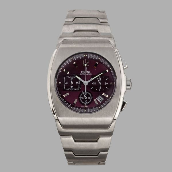 Festina : Chronograph F14 in acciaio di forma tonneau con bracciale integrato, moviento al quarzo con quadrante color vinaccia, 44x39 mm  - Asta Orologi da Polso - Associazione Nazionale - Case d'Asta italiane
