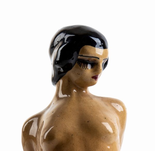 LA SALAMANDRA, PERUGIA : Figura femminile  - Asta  Arte moderna e contemporanea: XIX, XX, XXI secolo. Con una sezione dedicata alla ceramica del 900 - Associazione Nazionale - Case d'Asta italiane