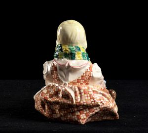 Sandro Vacchetti : Bimba con cesto di fiori  - Asta  Arte moderna e contemporanea: XIX, XX, XXI secolo. Con una sezione dedicata alla ceramica del �900 - Associazione Nazionale - Case d'Asta italiane