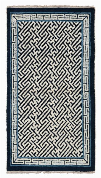 Piccolo tappeto Tibet, prima met XX secolo  - Asta Tappeti Antichi - Associazione Nazionale - Case d'Asta italiane