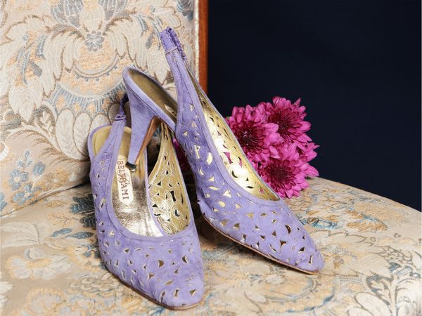 Beltrami, Décolleté in suede lilla  - Asta Il guardaroba di Rosa Segreto Annigoni - Associazione Nazionale - Case d'Asta italiane