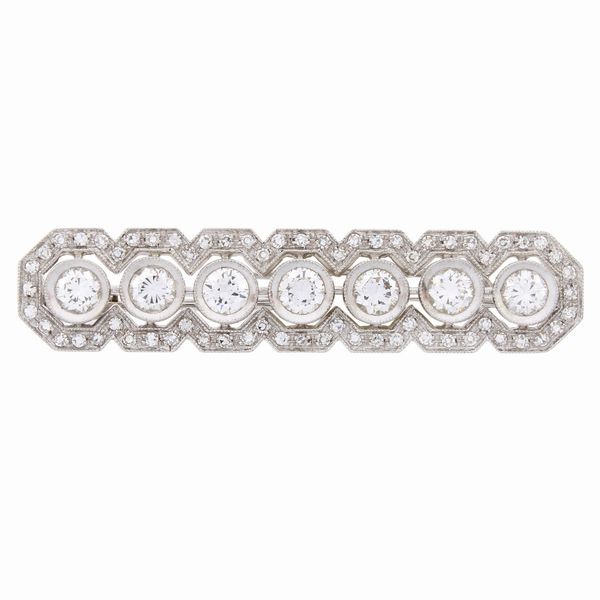 Spilla rettangolare in oro bianco 18kt e diamanti  - Asta Gioielli e Orologi - Associazione Nazionale - Case d'Asta italiane