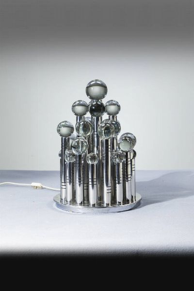 GAETANO SCIOLARI : Lampada da tavolo  - Asta Design - Associazione Nazionale - Case d'Asta italiane