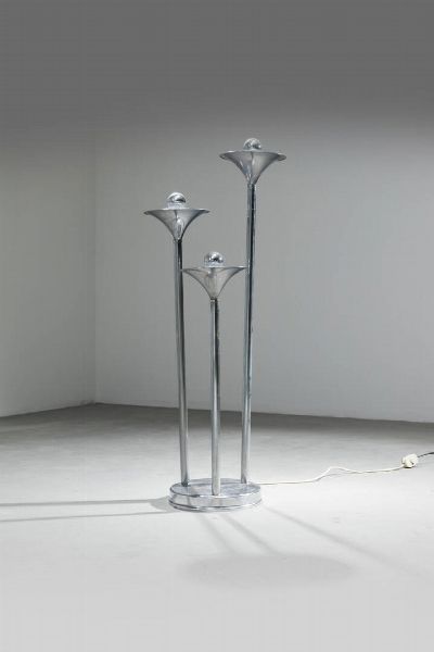 REGGIANI GOFFREDO  attribuito : Lampada in metallo tre trombette  - Asta Design - Associazione Nazionale - Case d'Asta italiane