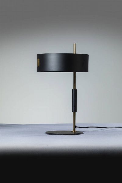 OSTUNI & FORTI : Lampada da tavolo  - Asta Design - Associazione Nazionale - Case d'Asta italiane