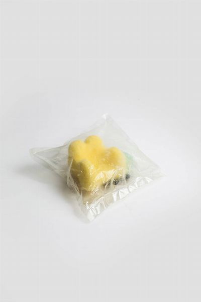 GAETANO PESCE La Spezia 1939 - 2024 New York (USA) : Laviamoci i pregiudizi  - Asta Design - Associazione Nazionale - Case d'Asta italiane