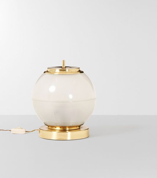 Ignazio Gardella, Stile di : Lampada da tavolo  - Asta Design - Associazione Nazionale - Case d'Asta italiane